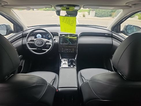 Certified 2024 Hyundai Tucson Limited AWD/4WD image 37