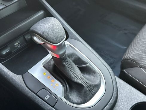 Certified 2024 Kia Forte LX image 17