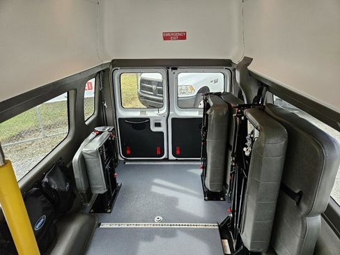 Used 2013 Ford E-350 and Econoline 350 Extended Super Duty w/ PWR Group RWD image 35