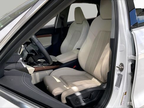 Used 2025 Audi A5 2.0T Premium Plus AWD/4WD image 8