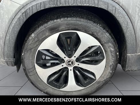 Used 2026 Mercedes-Benz GLB 250 4MATIC image 11