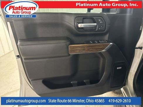 Used 2022 Chevrolet Silverado 2500 High Country w/ Technology Package AWD/4WD image 24
