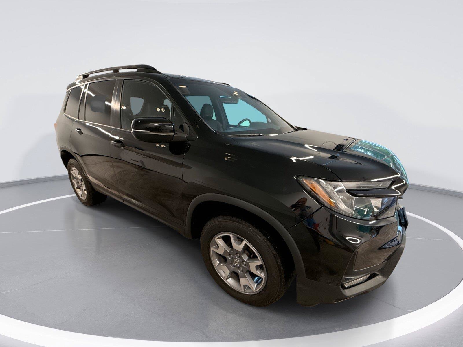 Used 2022 Honda Passport TrailSport image 1