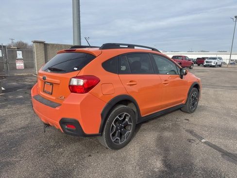 Used 2015 Subaru Crosstrek 2.0i Premium w/ Moonroof Package image 7