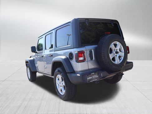 Used 2021 Jeep Wrangler Unlimited Sport AWD/4WD image 5
