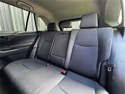 Used 2019 Toyota RAV4 LE w/ All Weather Liner Package AWD/4WD image 5