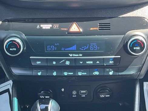 Used 2019 Hyundai Tucson Limited FWD image 10