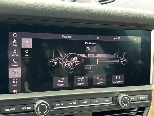 Used 2021 Porsche Macan S AWD/4WD image 31