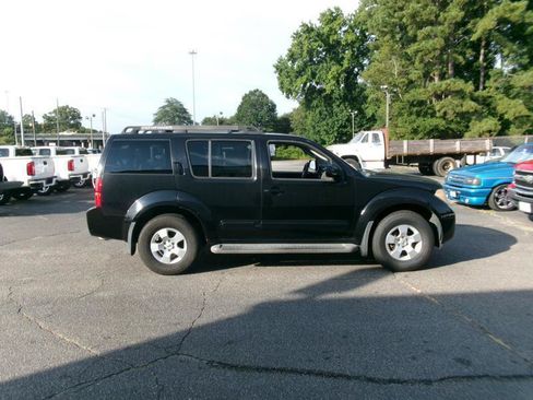 Used 2007 Nissan Pathfinder SE RWD image 5