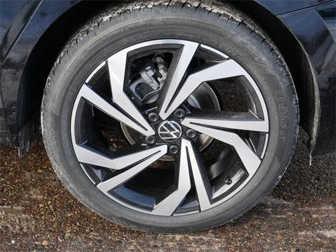 New 2026 Volkswagen Jetta SEL image 5