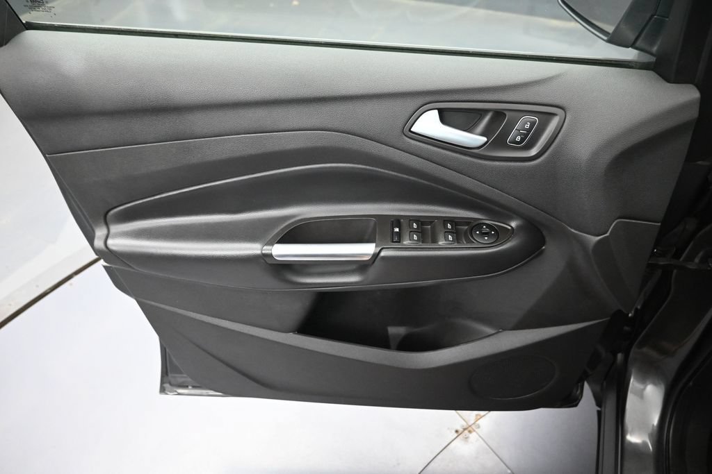 Used 2018 Ford Escape SE AWD/4WD image 23