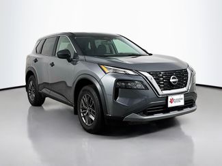Used 2023 Nissan Rogue S AWD/4WD video 1