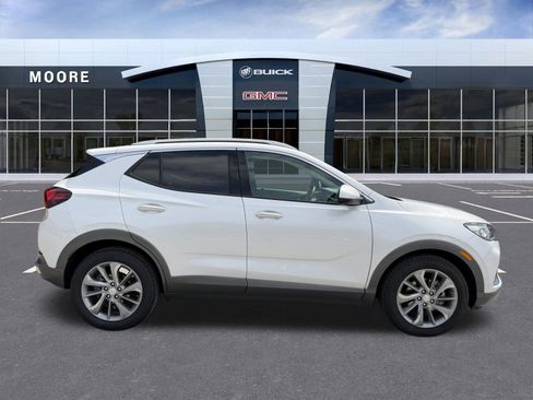 Used 2023 Buick Encore GX Essence w/ Advanced Technology Package FWD image 2