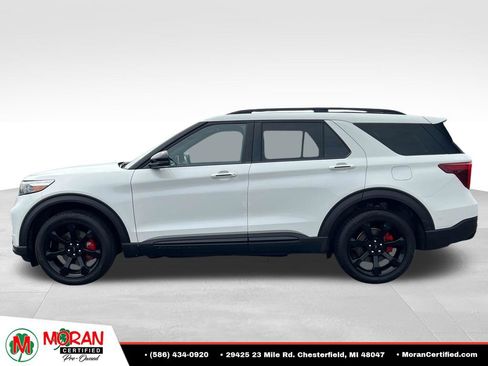 Used 2024 Ford Explorer ST w/ Equipment Group 401A AWD/4WD image 2