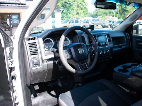 Used 2020 RAM 1500 Tradesman w/ Power & Remote Entry Group RWD image 17