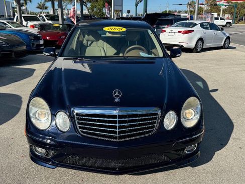 Used 2009 Mercedes-Benz E 350 Sedan w/ Premium 1 Pkg image 2
