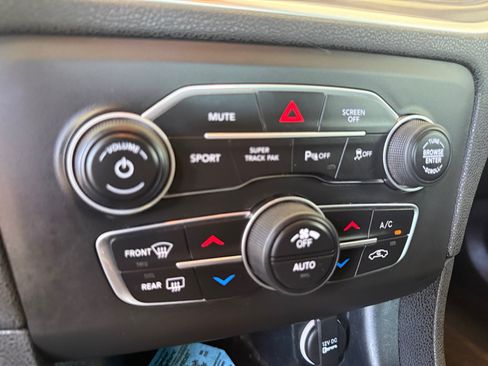 Used 2021 Dodge Charger R/T RWD image 21