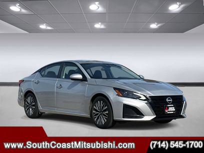 Used 2023 Nissan Altima 2.5 SV