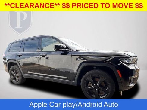 Used 2023 Jeep Grand Cherokee L Limited w/ Black Appearance Package AWD/4WD image 6