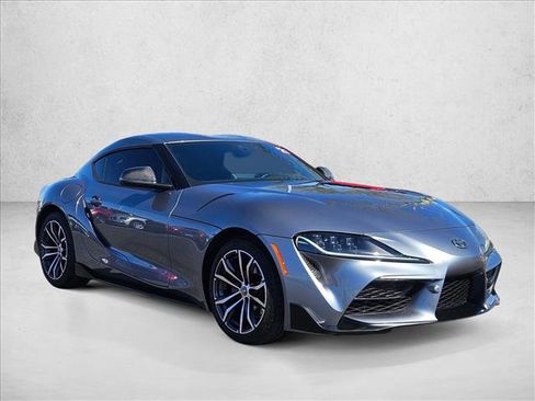 Used 2021 Toyota Supra image 3