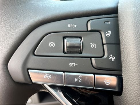 New 2025 Cadillac CT4 Premium Luxury image 11