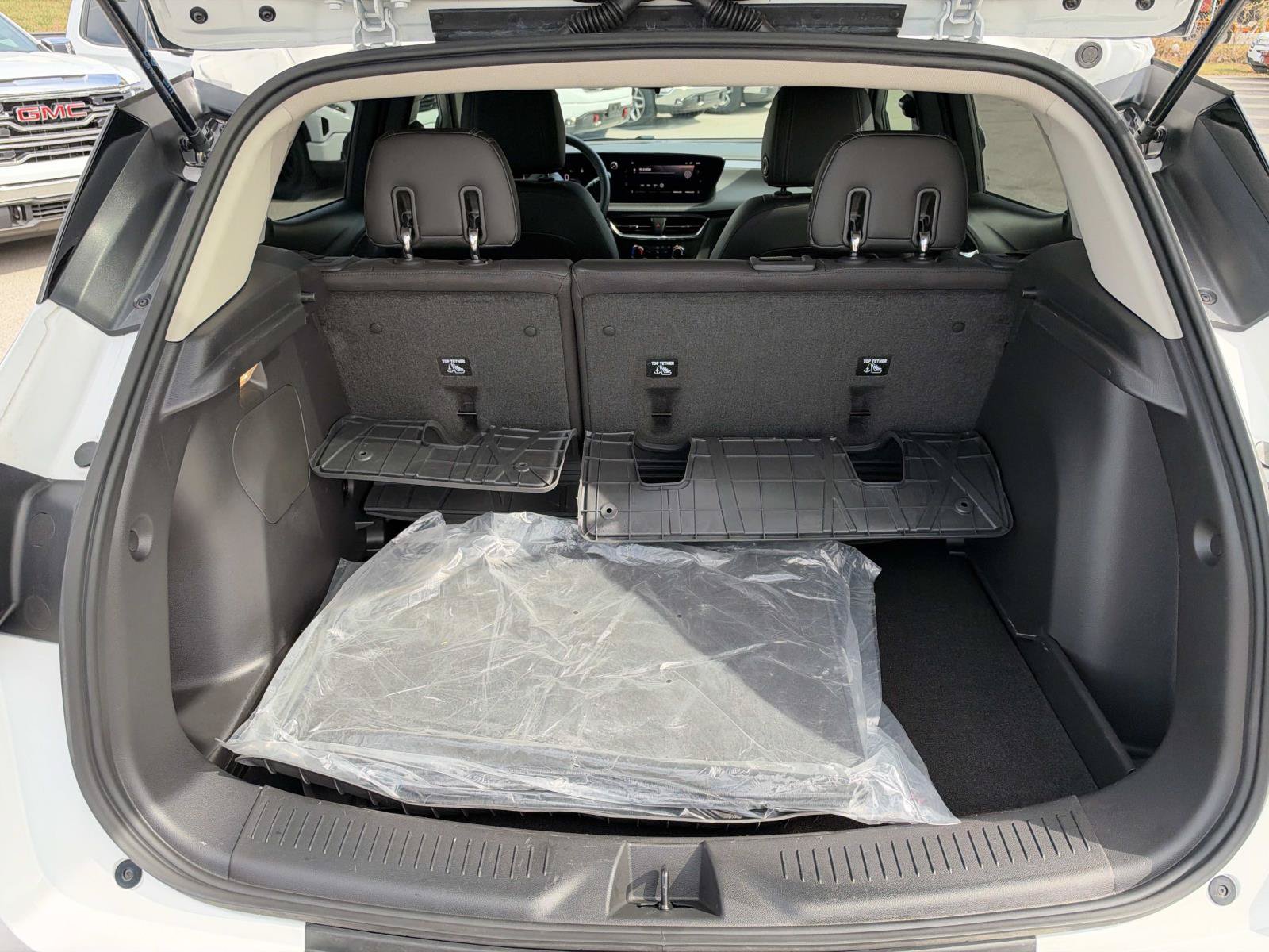 Used 2024 Buick Encore GX Preferred FWD image 30