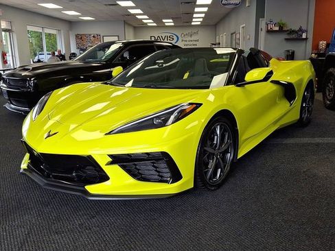 Used 2022 Chevrolet Corvette Stingray Convertible w/ Battery Protection Package RWD image 3