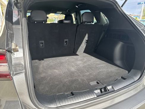 Used 2025 Ford Escape ST-Line image 28