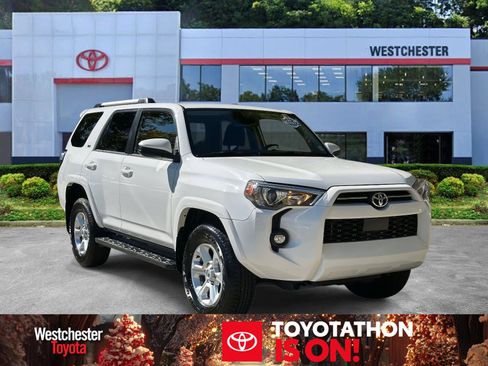 Certified 2024 Toyota 4Runner SR5 image 1