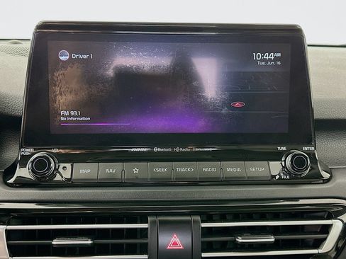 Used 2021 Kia Seltos SX w/ SX Sunroof Package AWD/4WD image 15
