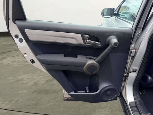 Used 2010 Honda CR-V LX image 18