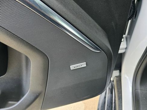 Used 2023 GMC Yukon XL Denali AWD/4WD image 19