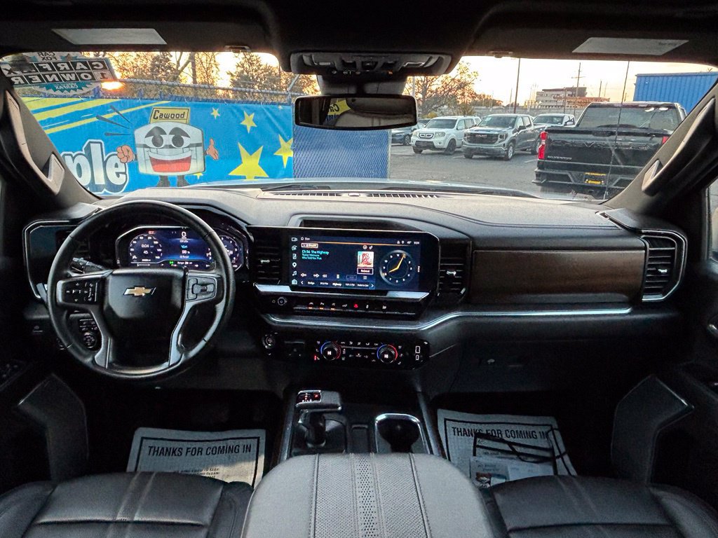 Used 2024 Chevrolet Silverado 1500 High Country w/ High Country Premium Package AWD/4WD image 26