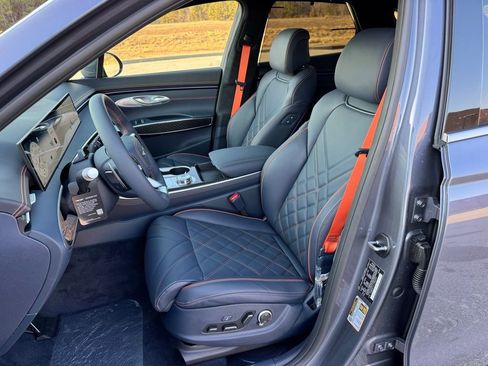 New 2026 Genesis GV70 3.5T Sport Prestige image 18