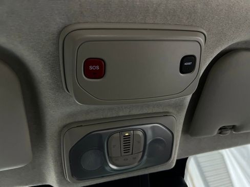 Used 2024 RAM ProMaster 3500 w/ Delivery Van Package image 31