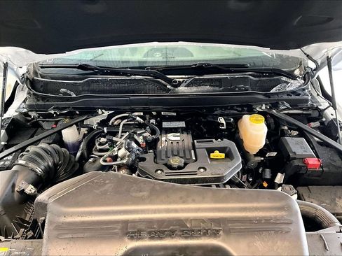 New 2026 RAM 5500 Tradesman w/ Chrome Appearance Group AWD/4WD image 15