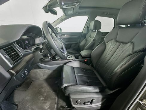 Used 2024 Audi Q5 2.0T Premium Plus AWD/4WD image 13