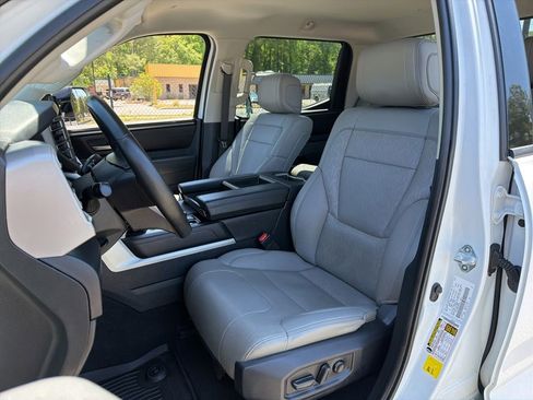 Used 2023 Toyota Tundra SR5 w/ SR5 Premium Package AWD/4WD image 19