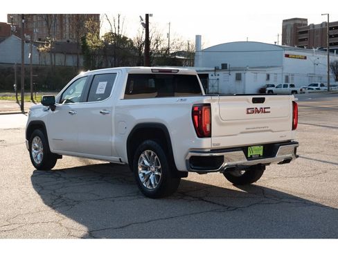 Used 2021 GMC Sierra 1500 SLT w/ SLT Convenience Package image 5