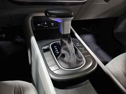 Used 2024 Hyundai Kona SEL image 15