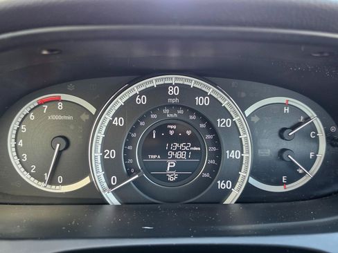 Used 2017 Honda Accord LX image 22