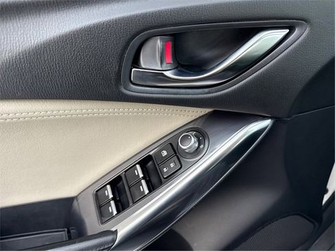 Used 2017 MAZDA MAZDA6 Touring image 20