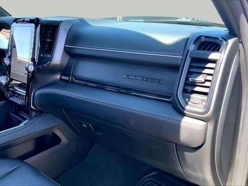 Used 2023 RAM 1500 Limited AWD/4WD image 19