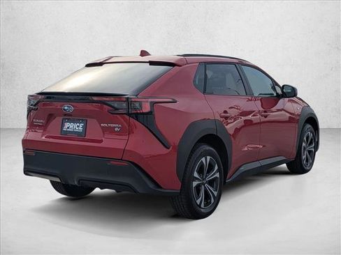 Used 2024 Subaru Solterra Premium image 5