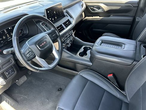 Used 2022 GMC Yukon XL SLT w/ SLT Luxury Package AWD/4WD image 10