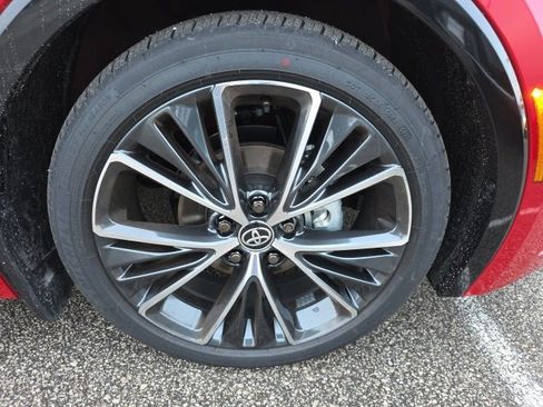 New 2026 Toyota Prius XLE image 11