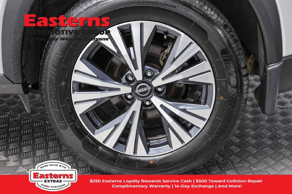 Used 2023 Nissan Rogue SV w/ SV Premium B Package AWD/4WD image 9