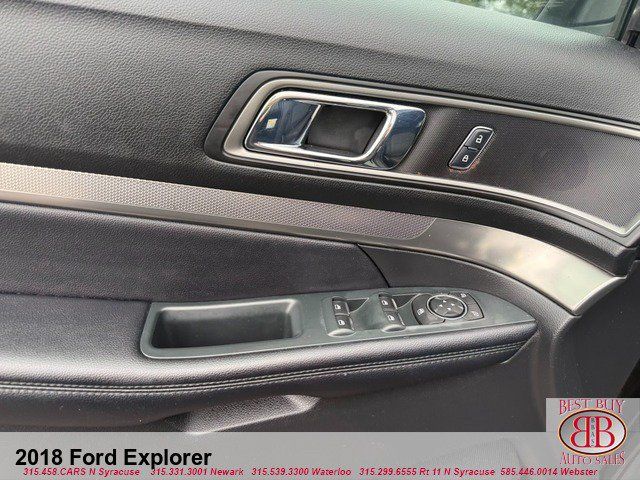Used 2018 Ford Explorer XLT AWD/4WD image 16