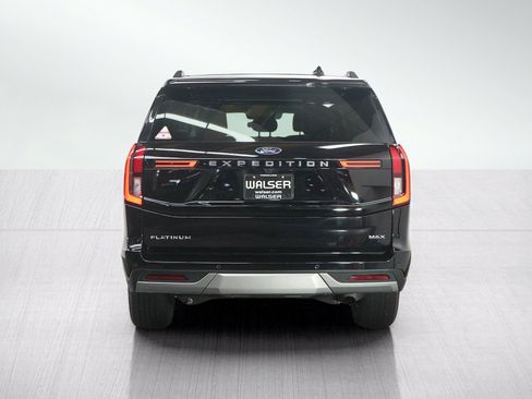 Used 2025 Ford Expedition Max Platinum AWD/4WD image 4