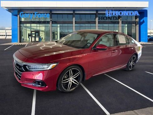 Certified 2021 Honda Accord Touring image 4